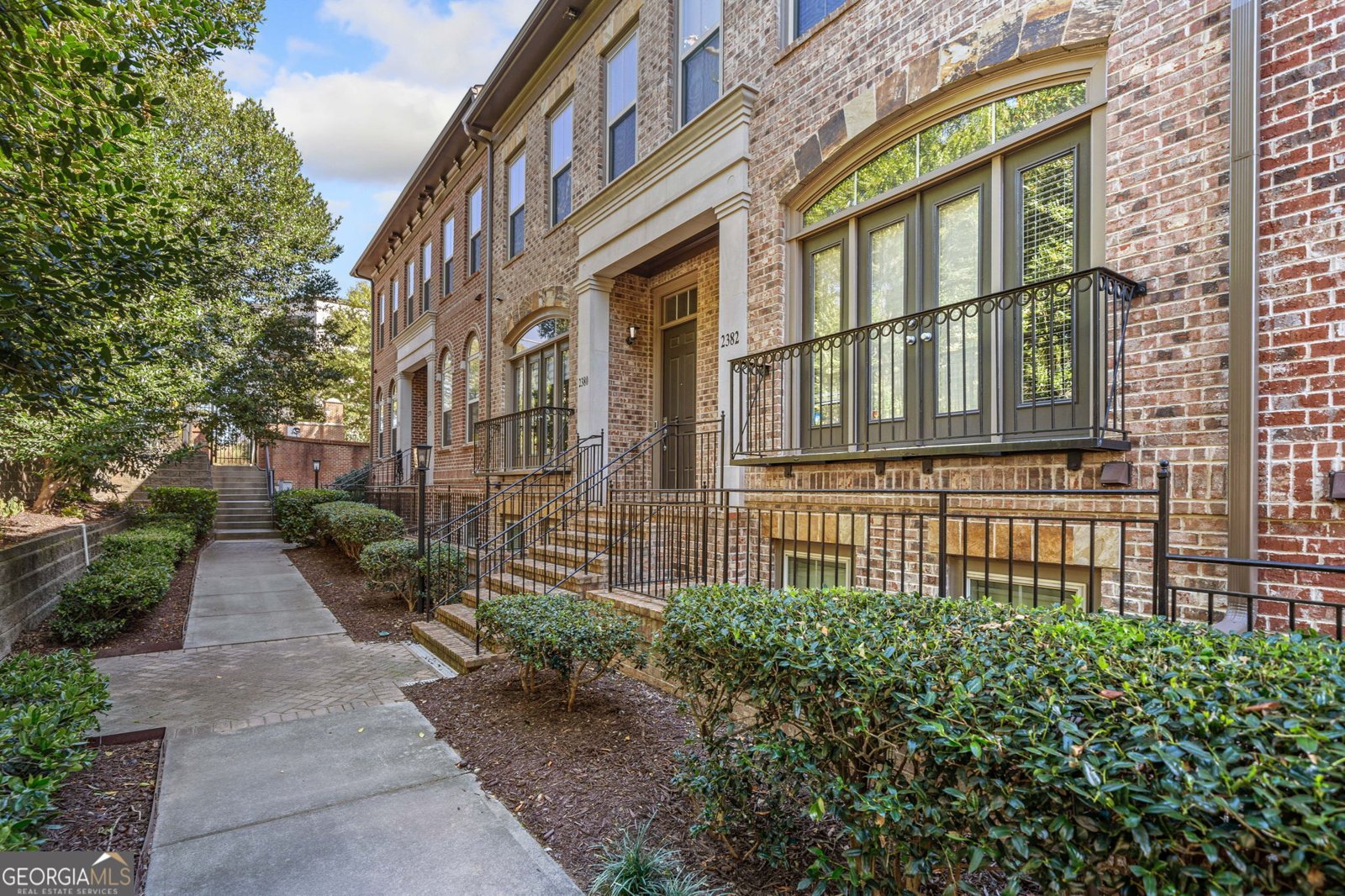 2380 Crescent Park Court Atlanta - 1
