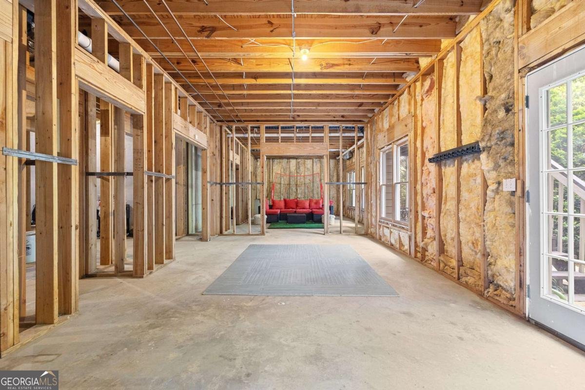 1121 Vinings Grove Way Smyrna - 33