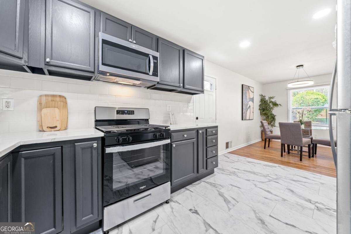 801 EVELYN Place Atlanta - 9