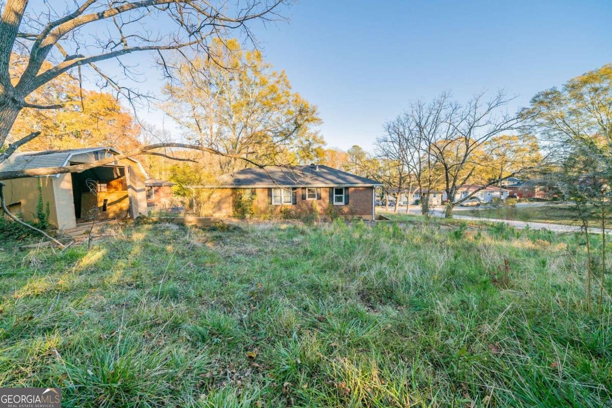 2693 Larkspur Drive Atlanta - 31