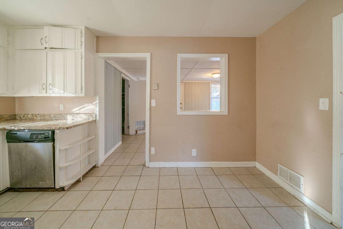 2693 Larkspur Drive Atlanta - 8