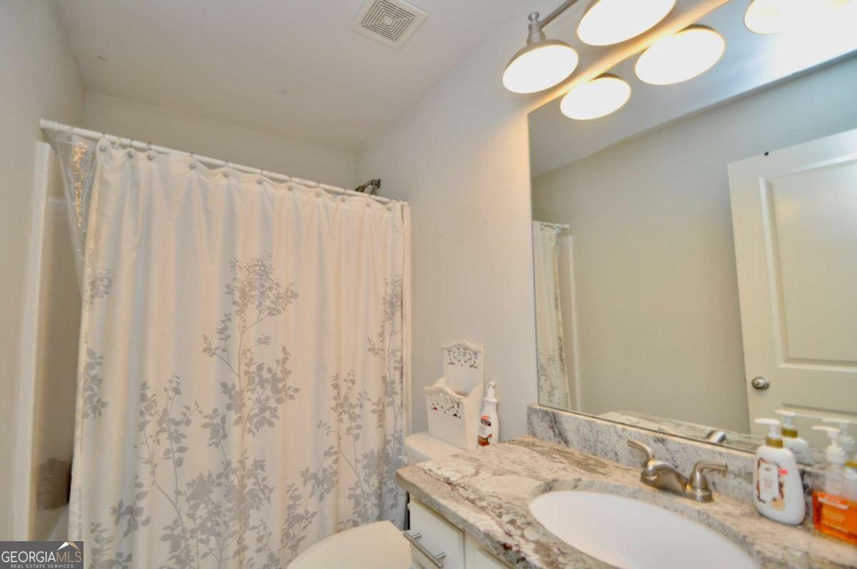 1040 Matthew Lane Madison - 16