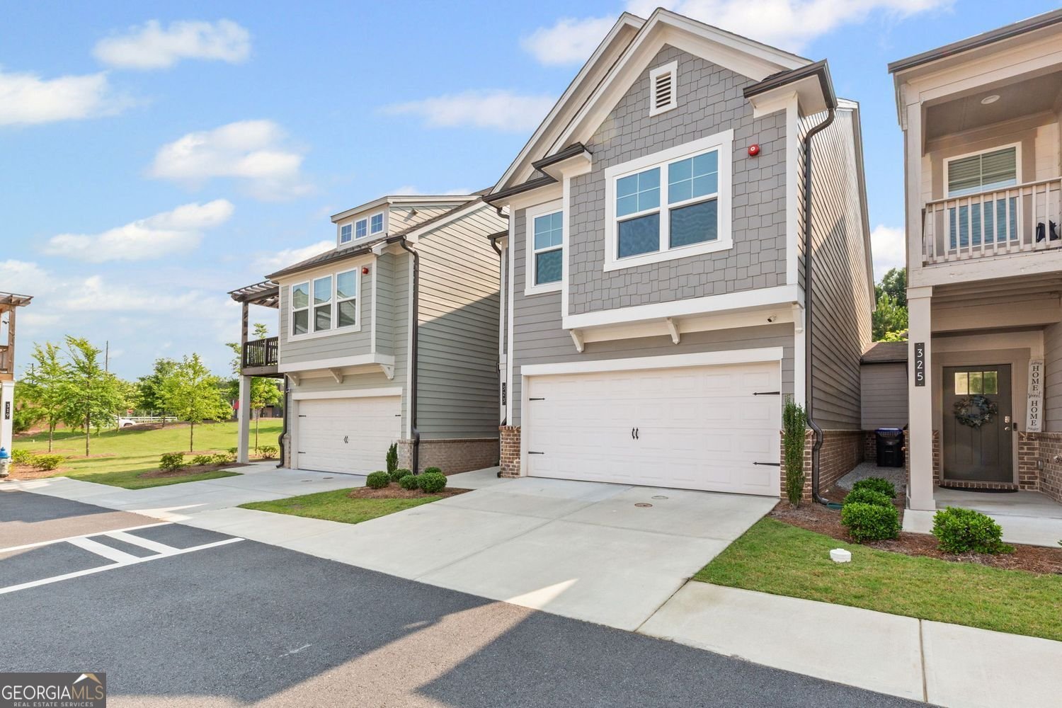 323 Hayden Circle Circle Woodstock - 2