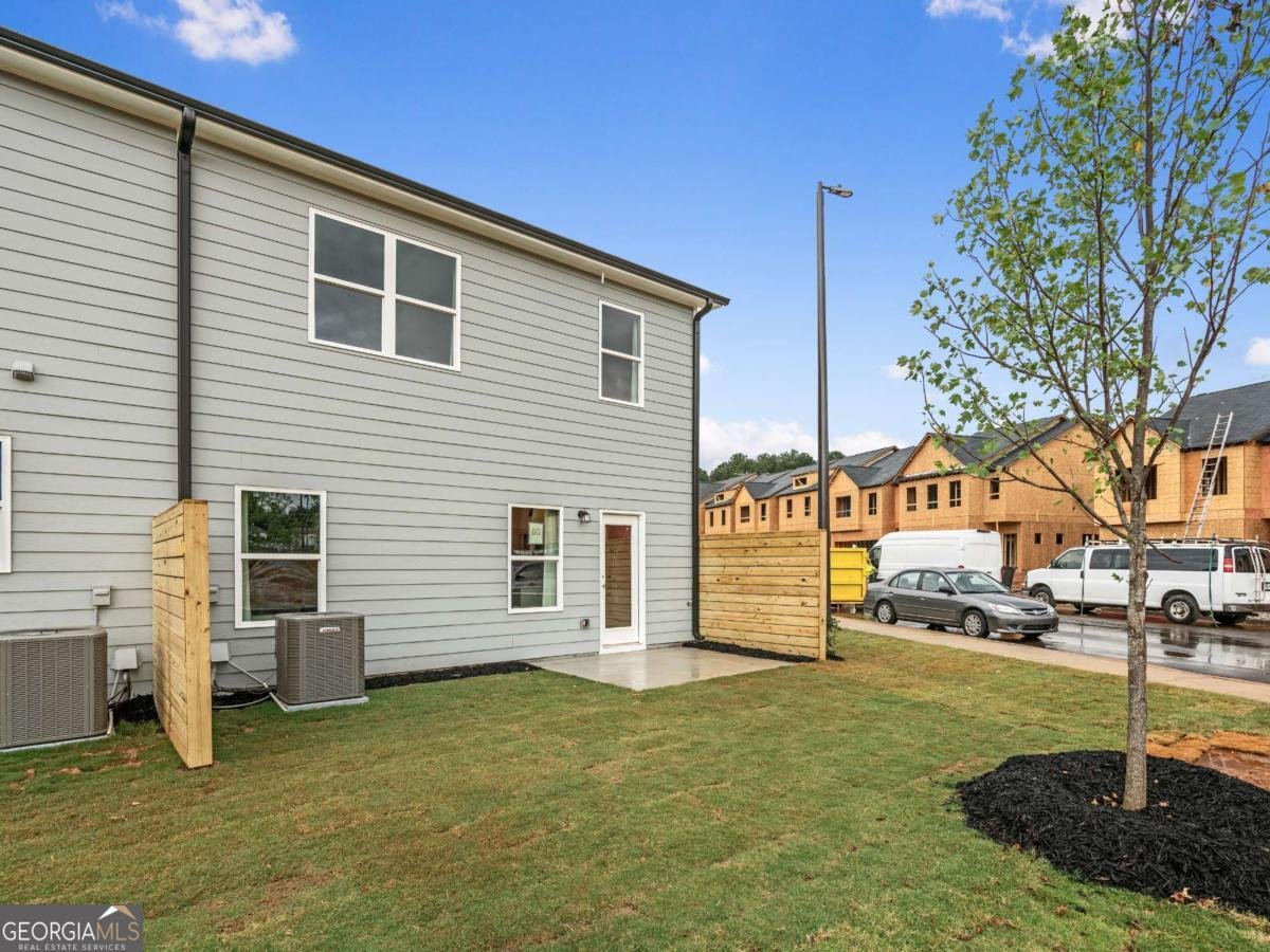5623 Hislop Lane Mableton - 38