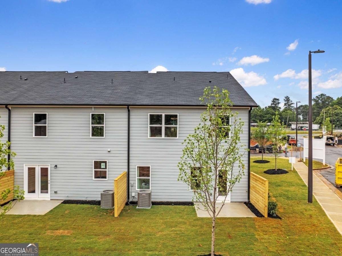 5623 Hislop Lane Mableton - 43