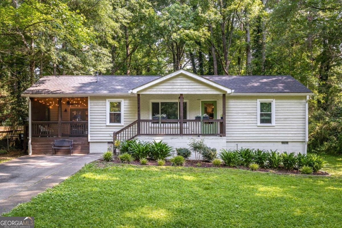 1744 Blossom Lane Austell - 1
