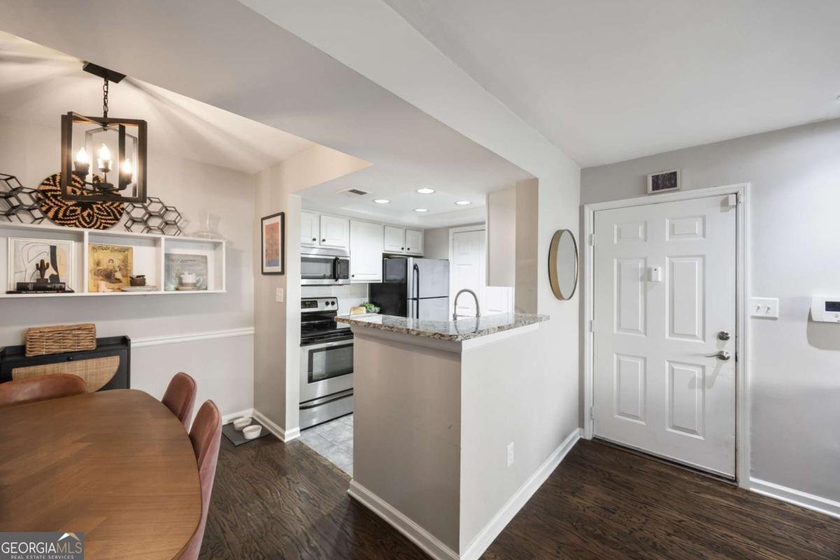 3063 Chastain Park Court Atlanta - 11