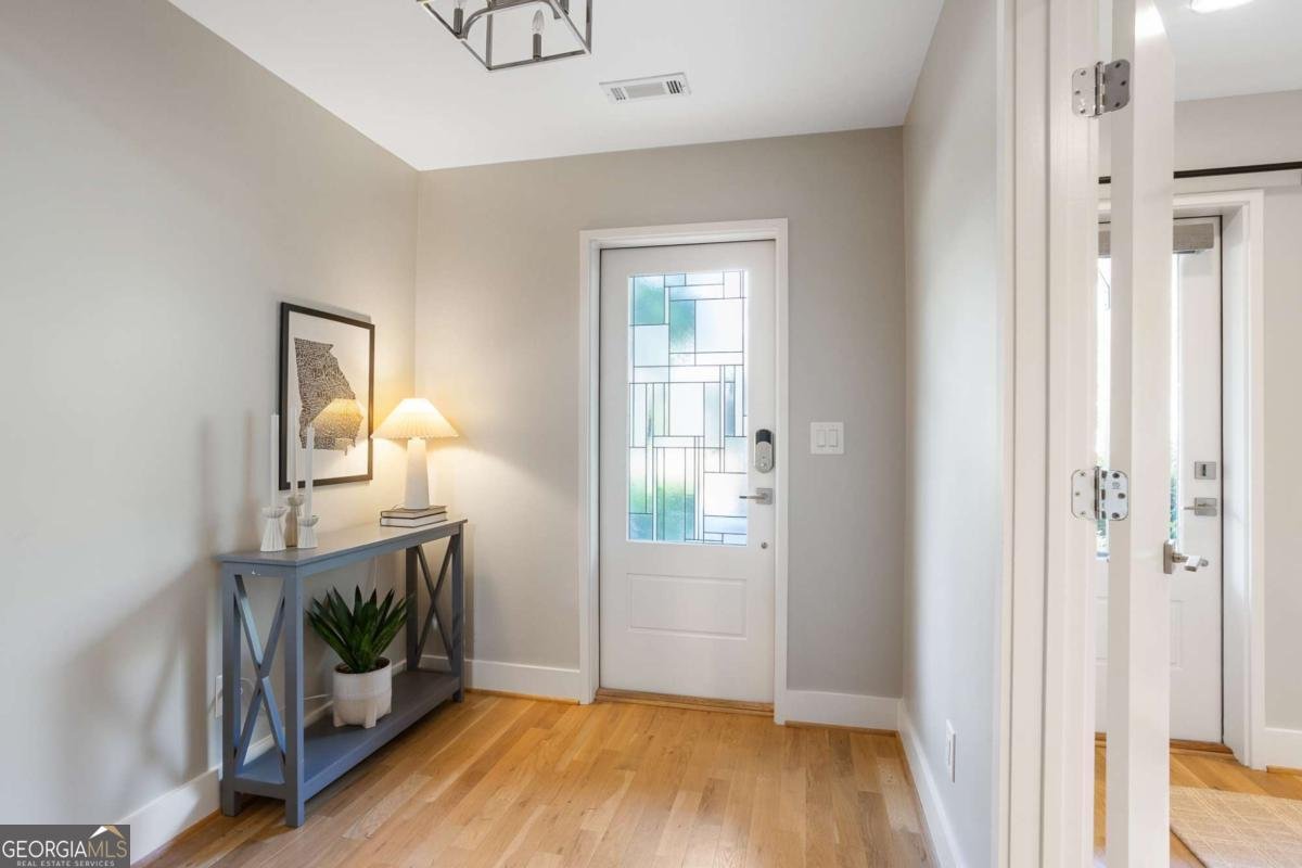204 Wilbur Avenue Atlanta - 27