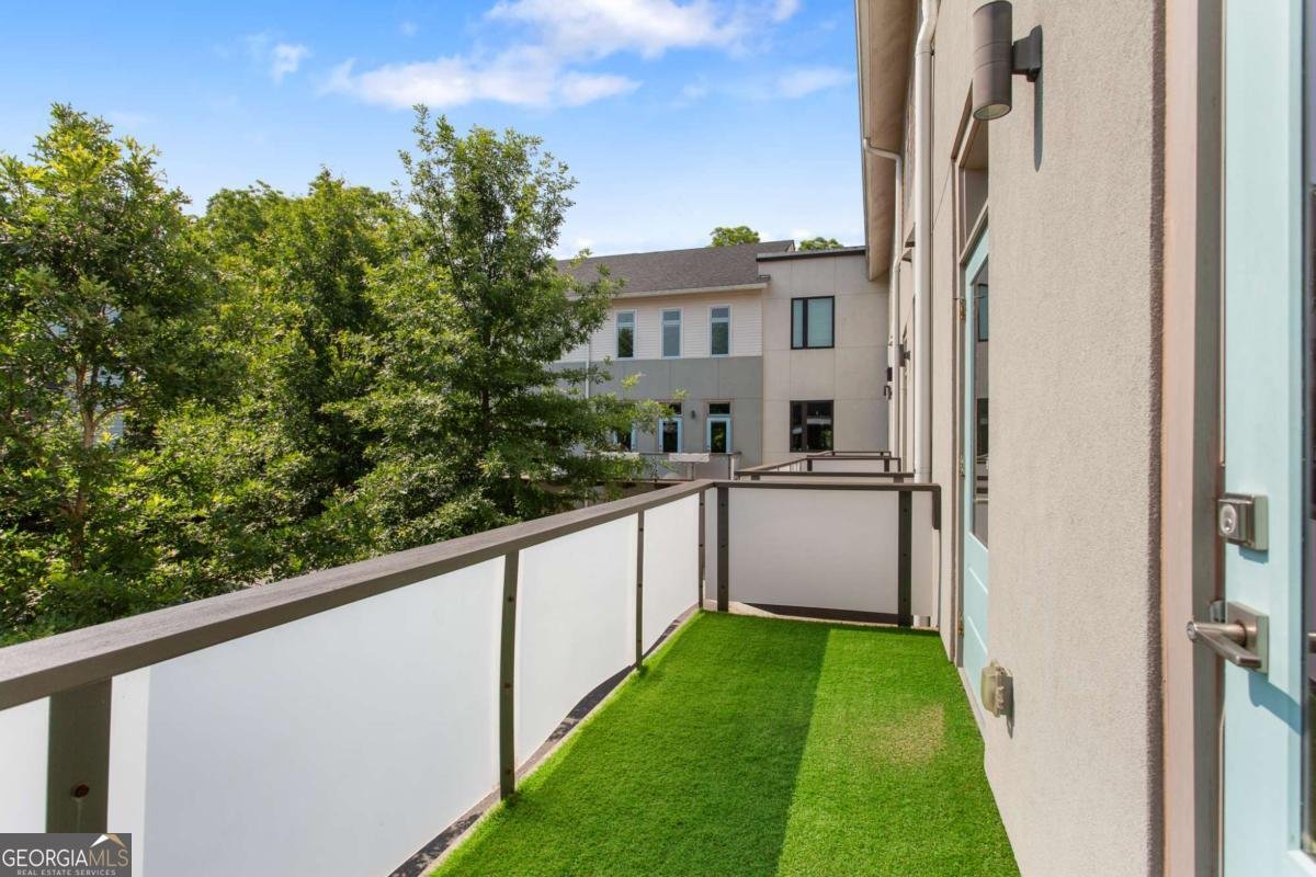 204 Wilbur Avenue Atlanta - 32