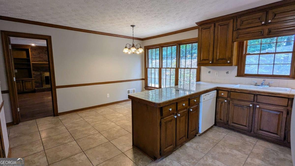 6385 Southland Forest Drive Stone Mountain - 9