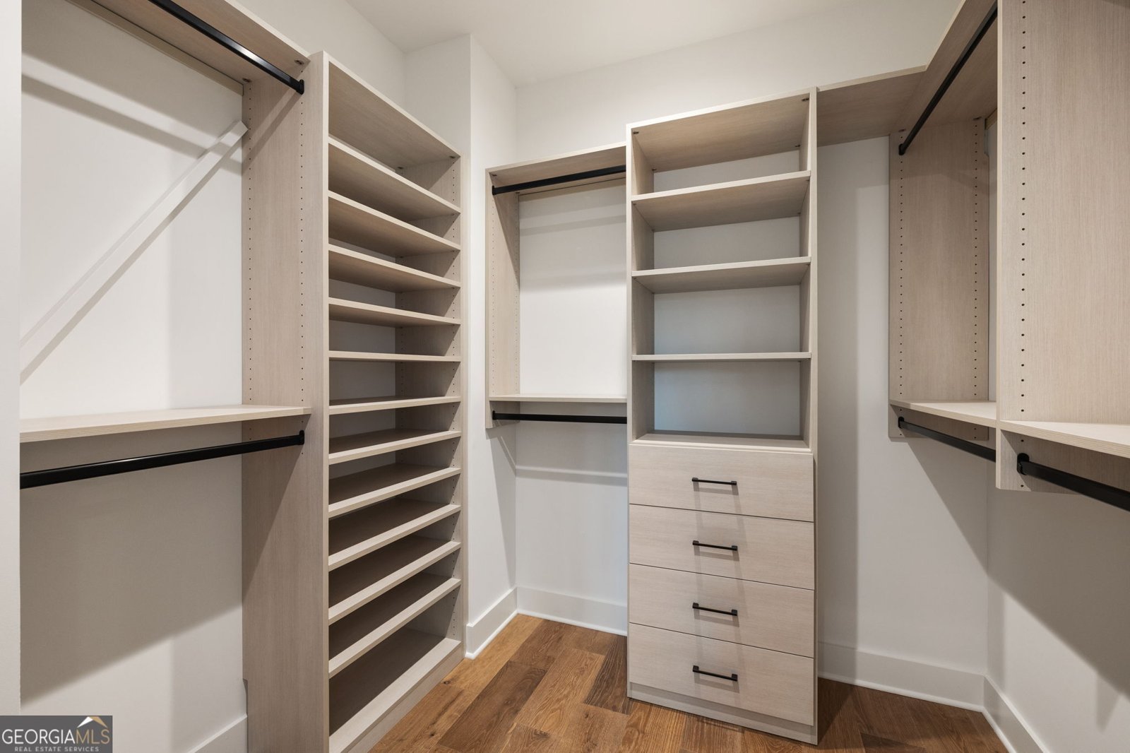 555 Orme Circle Atlanta - 28