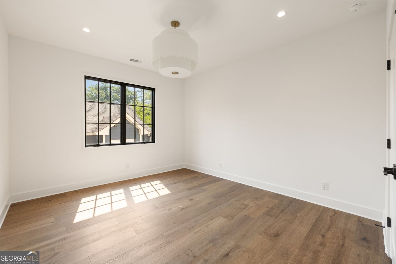 555 Orme Circle Atlanta - 34