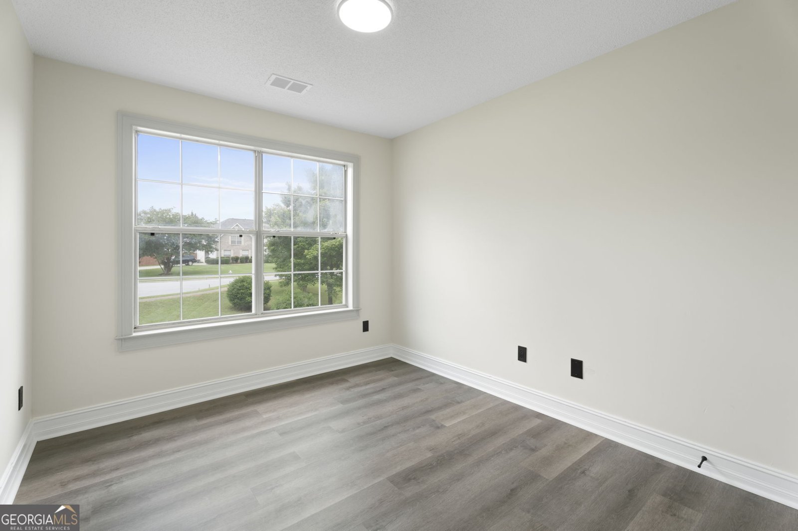 5399 Emily Circle Ellenwood - 32
