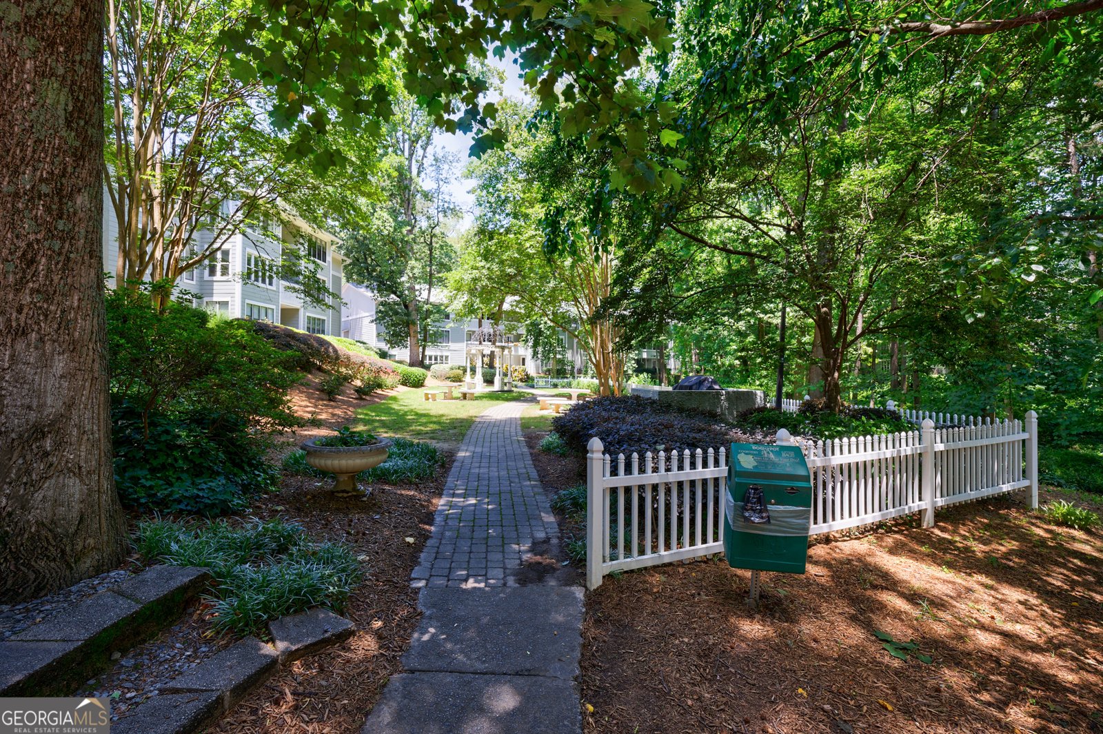 215 Summit North Drive Atlanta - 25