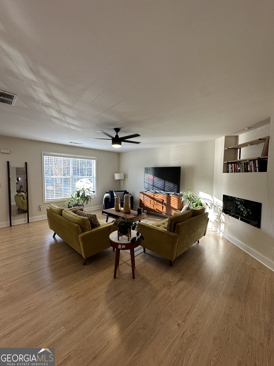7050 Galloway Point Riverdale - 3