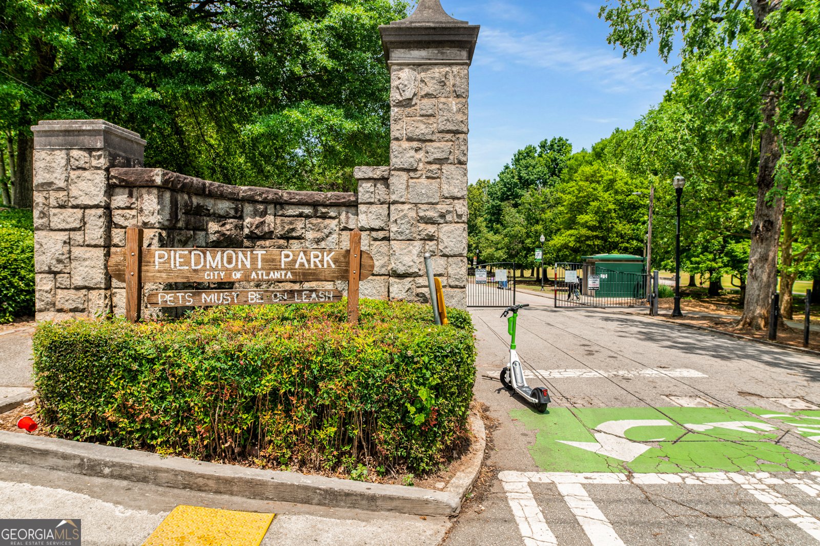 327 6TH Street Atlanta - 60