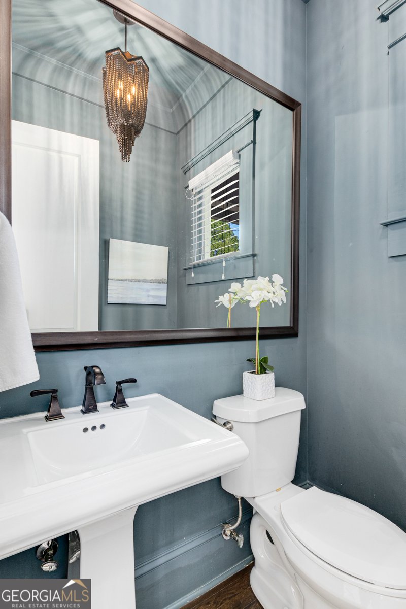 327 6TH Street Atlanta - 9