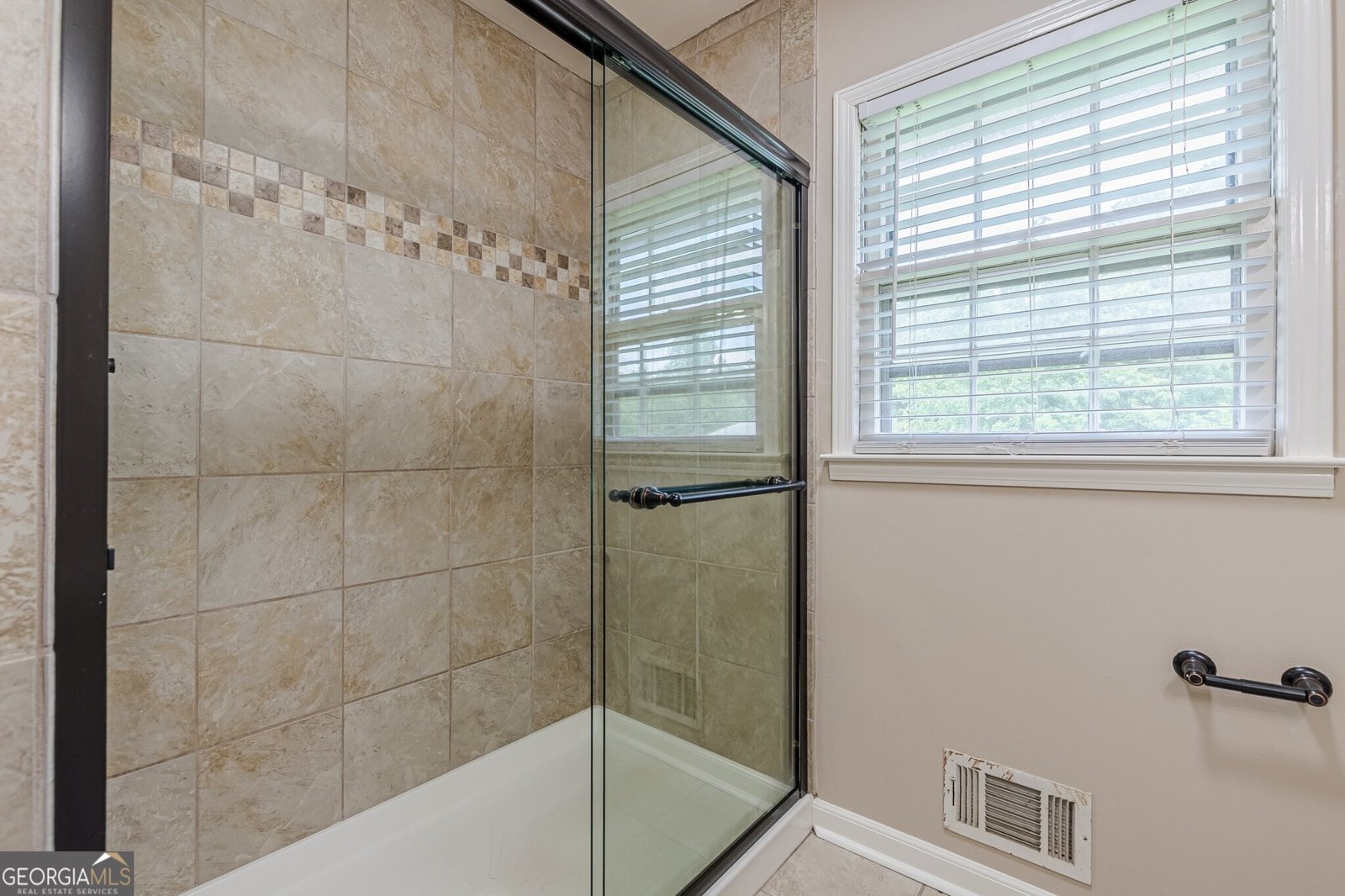 7928 Giles Road Douglasville - 67