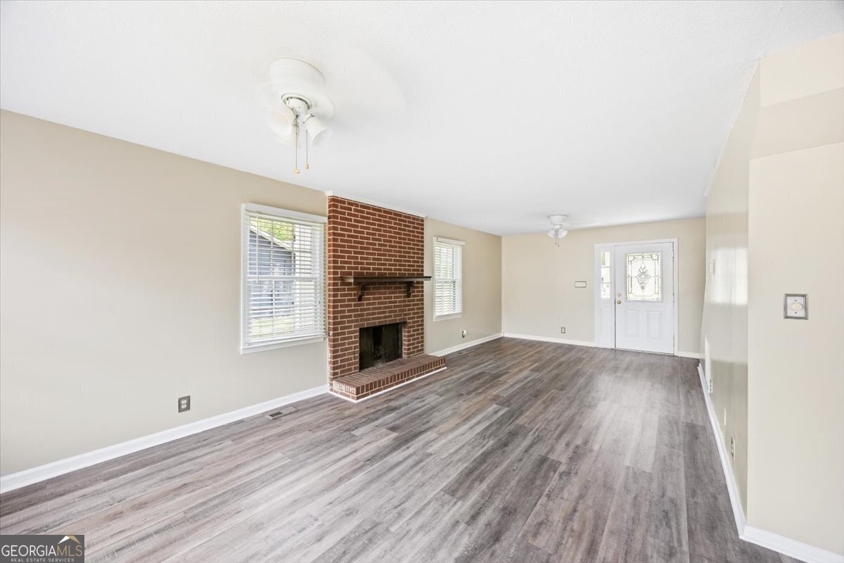 437 Edgewater Circle Macon - 3