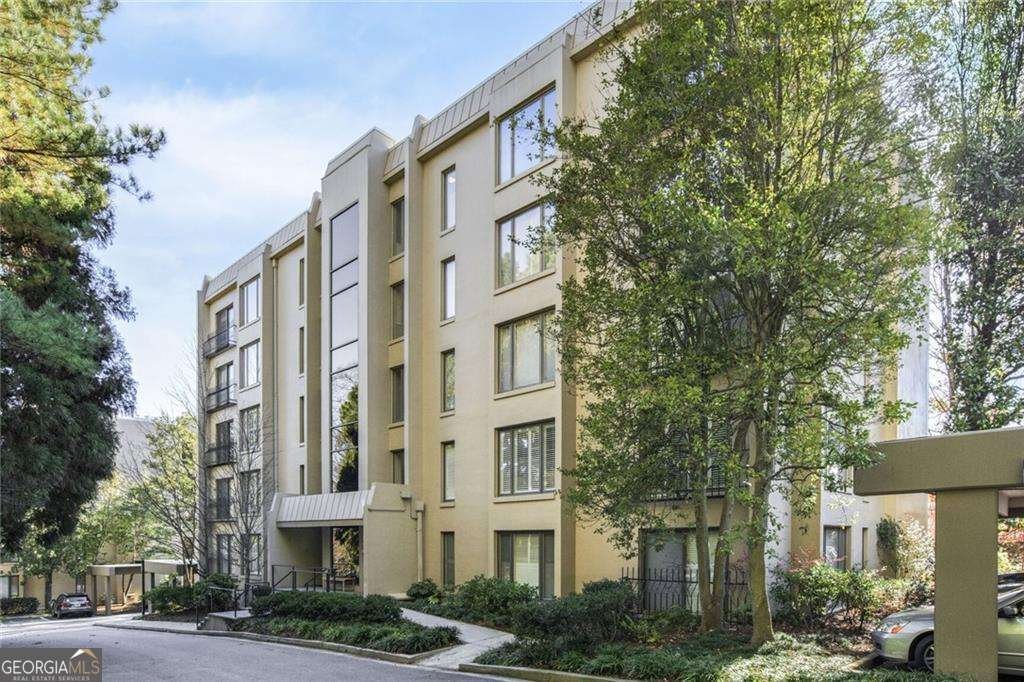 2769 Peachtree Road Atlanta - 6