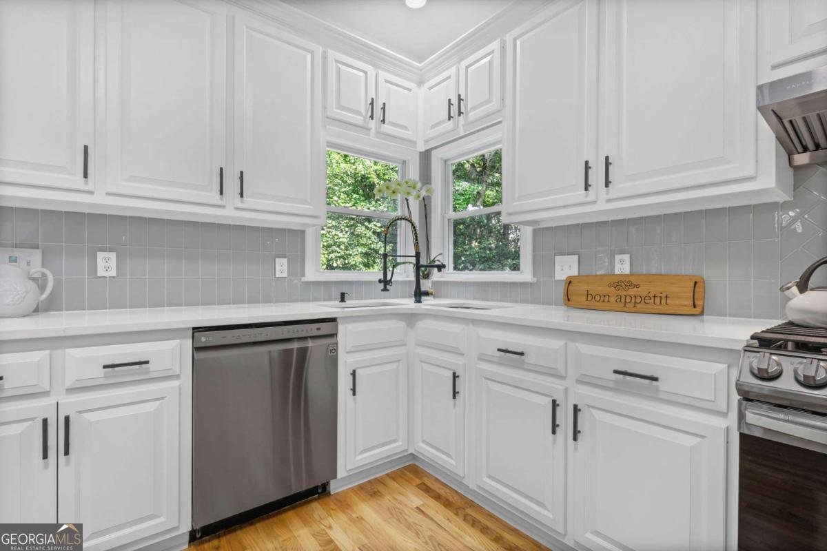3803 Upland Drive Marietta - 19