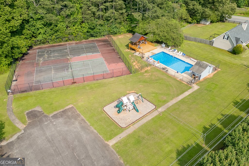 5930 Bridle Drive Cumming - 40