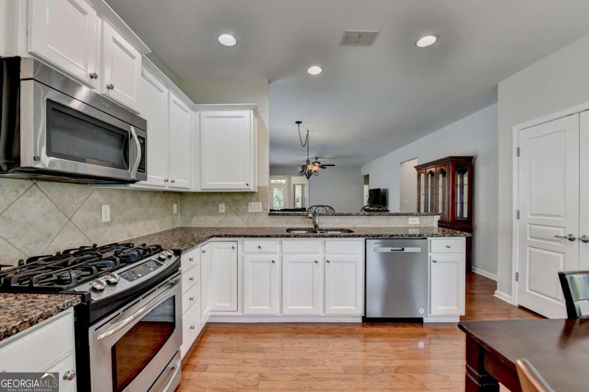 6224 Brookside Lane Hoschton - 12