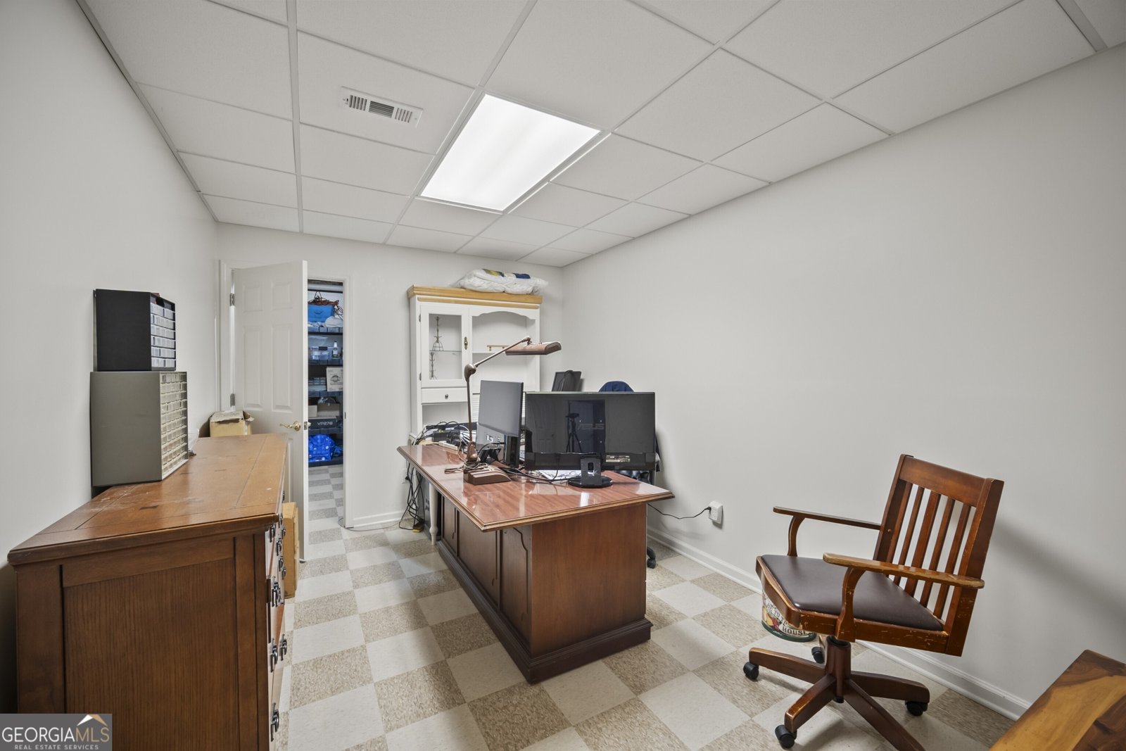 569 Fairway Drive Woodstock - 43