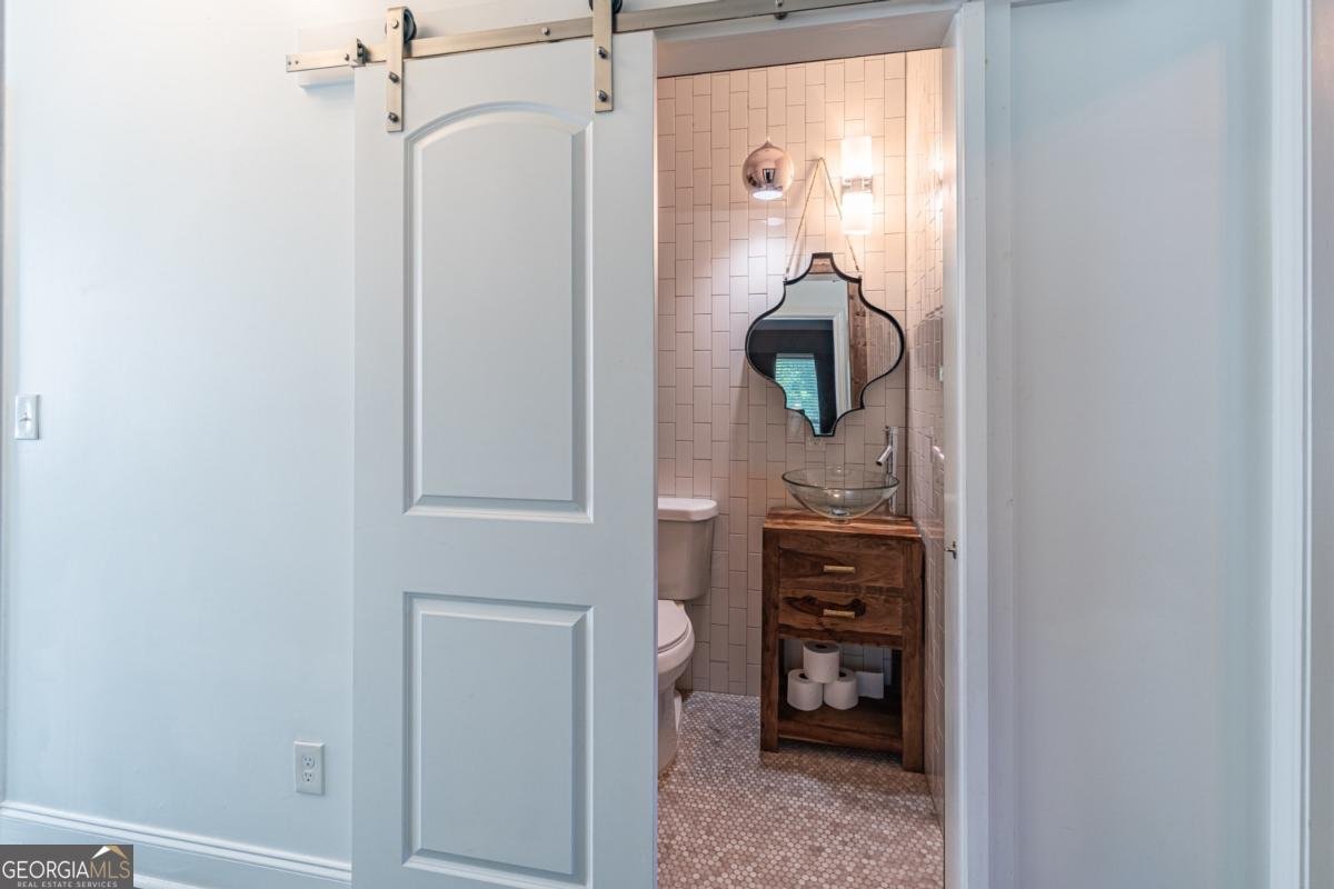 2405 Hillside Avenue Decatur - 39