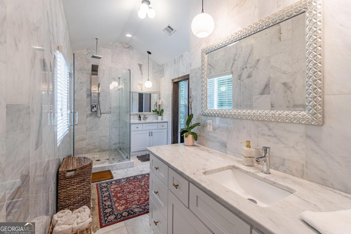 2405 Hillside Avenue Decatur - 6