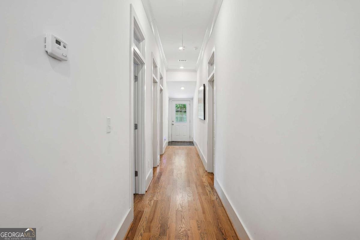 642 Erin Avenue Atlanta - 10
