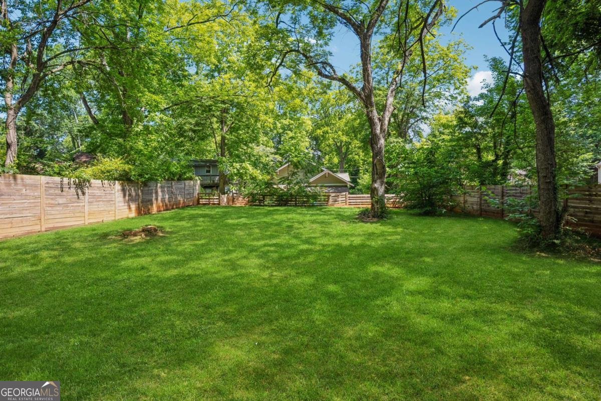 642 Erin Avenue Atlanta - 20
