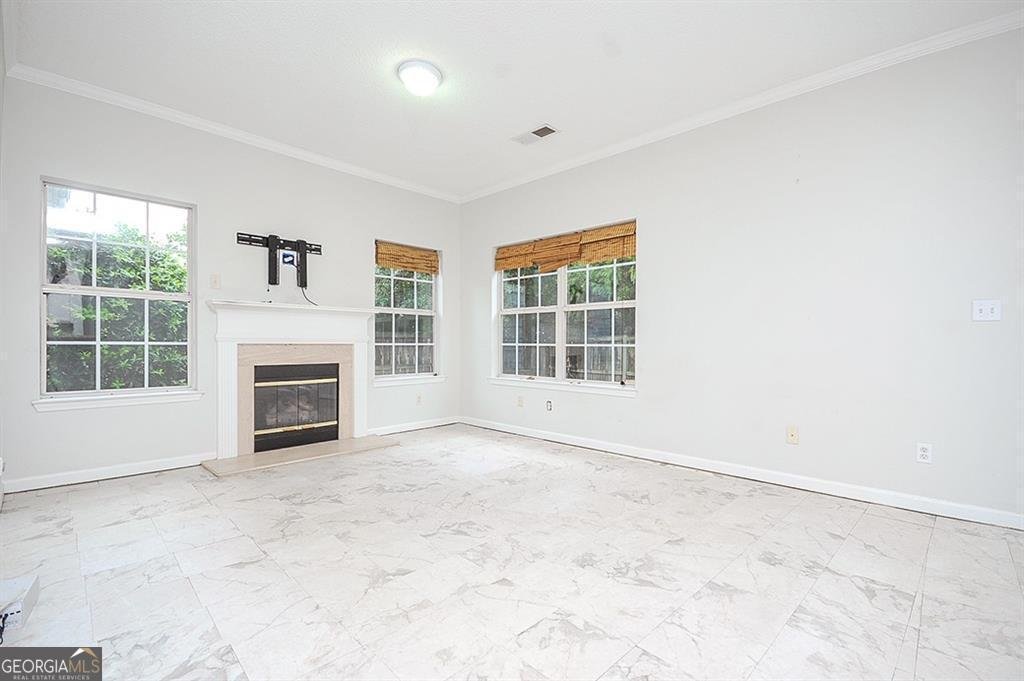 2594 Laurel Circle Atlanta - 8