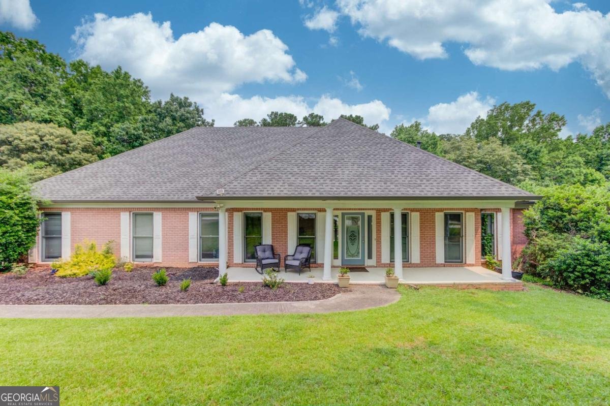 2005 Ashton Pointe Drive Dacula - 1
