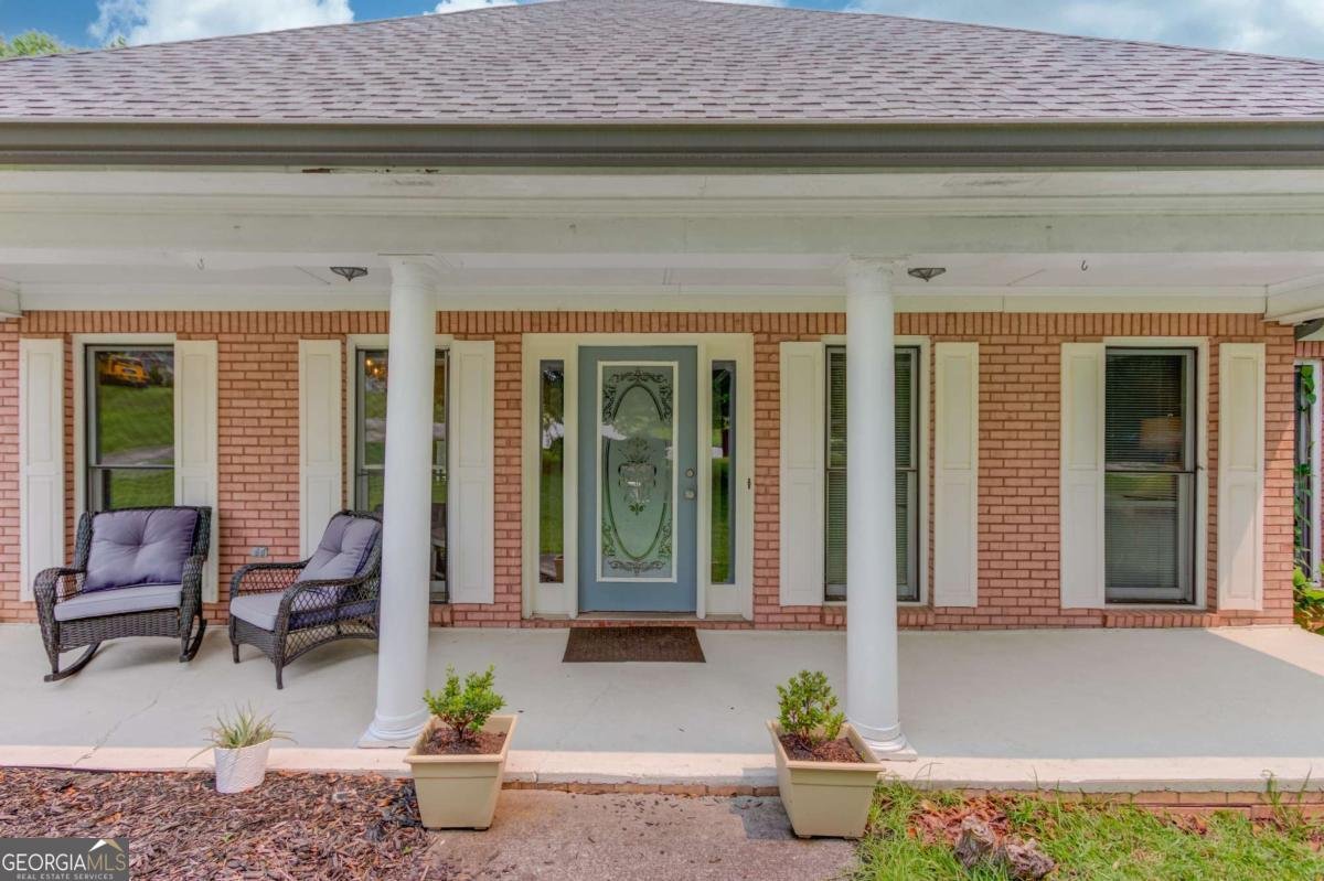 2005 Ashton Pointe Drive Dacula - 2