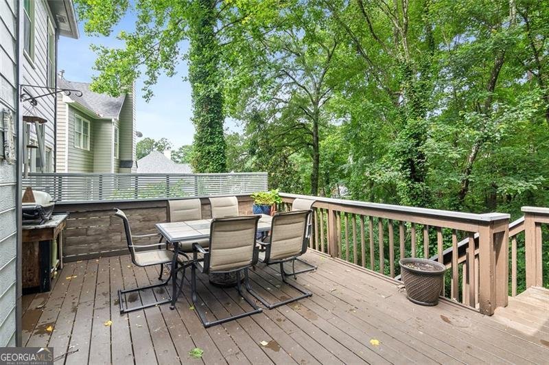 2220 CAPE COURAGE Way Suwanee - 36