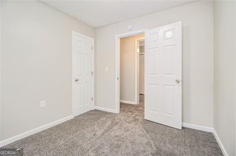 211 MARGARET Street Fairburn - 7