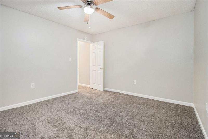 211 MARGARET Street Fairburn - 8