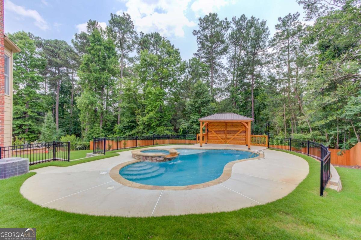 1283 Silver Trace Drive Lilburn - 35