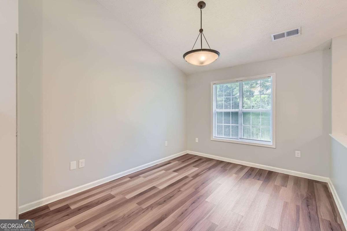 275 Mountain Way Covington - 11