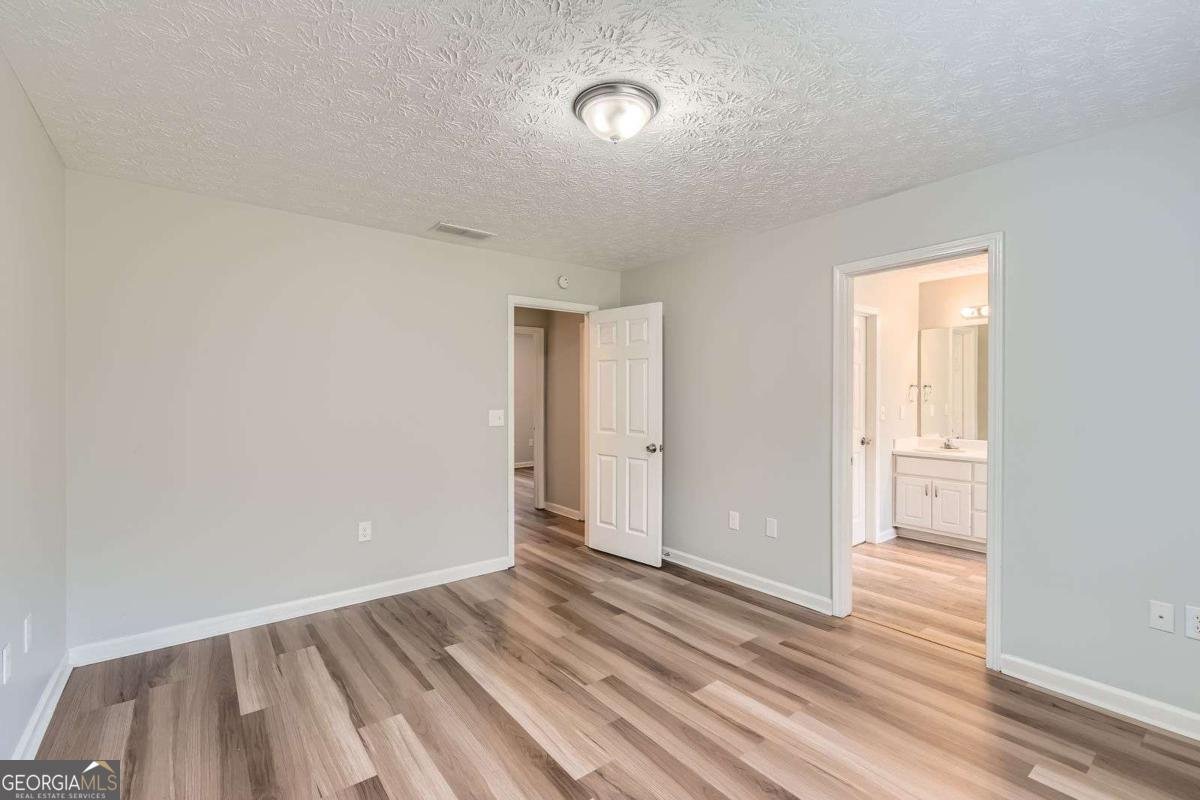 275 Mountain Way Covington - 6