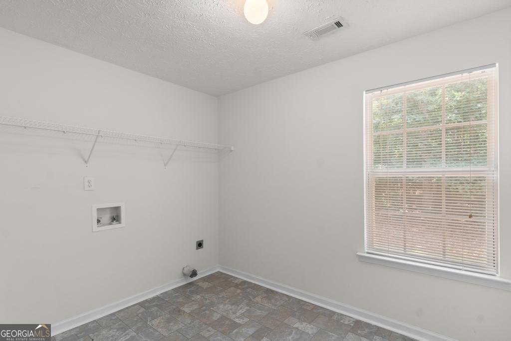 225 Chinns Way Hampton - 14