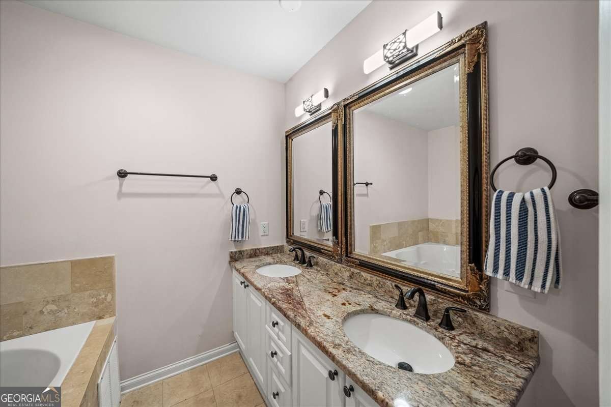 1735 Peachtree Street Atlanta - 14