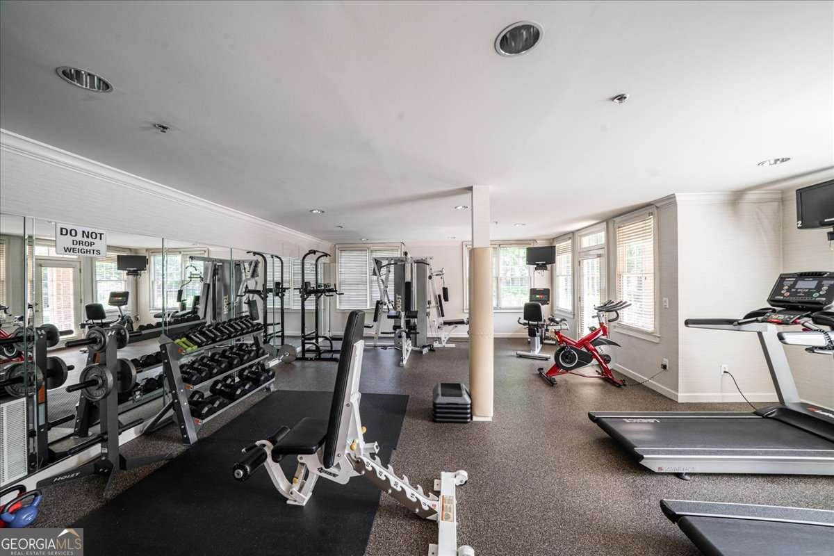 1735 Peachtree Street Atlanta - 24