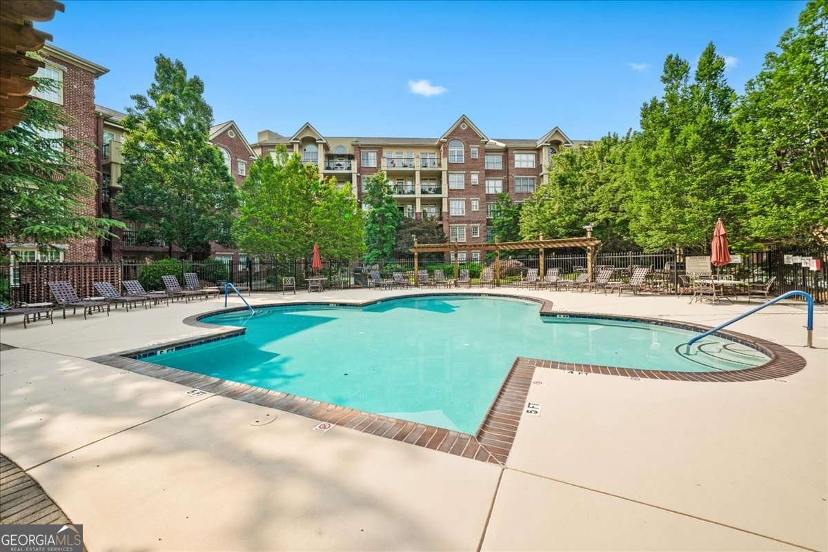 1735 Peachtree Street Atlanta - 27