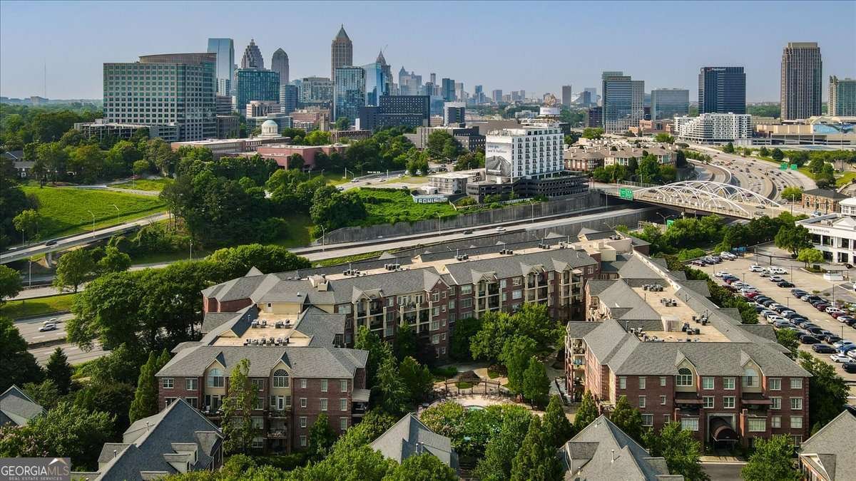 1735 Peachtree Street Atlanta - 29