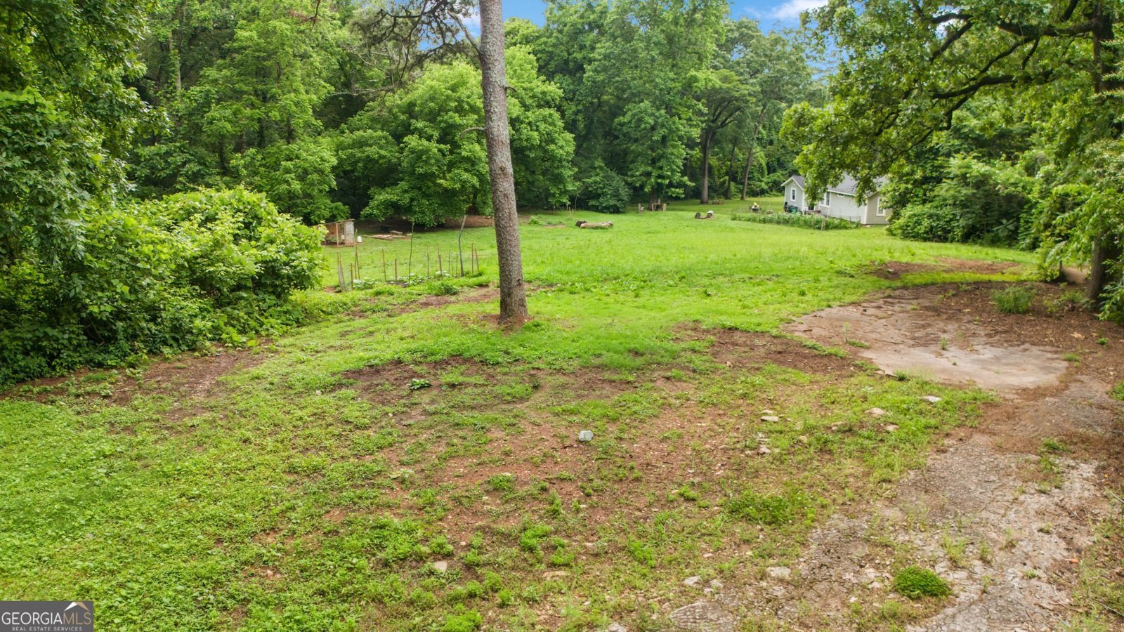 12728 Bells Ferry Road Canton - 27