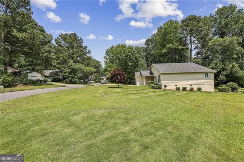 255 Broken Lance Place Johns Creek - 35