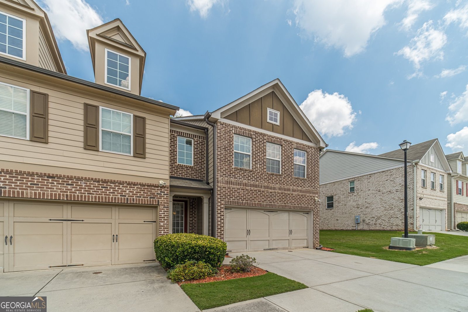 3255 CLEAR VIEW Drive Snellville - 3
