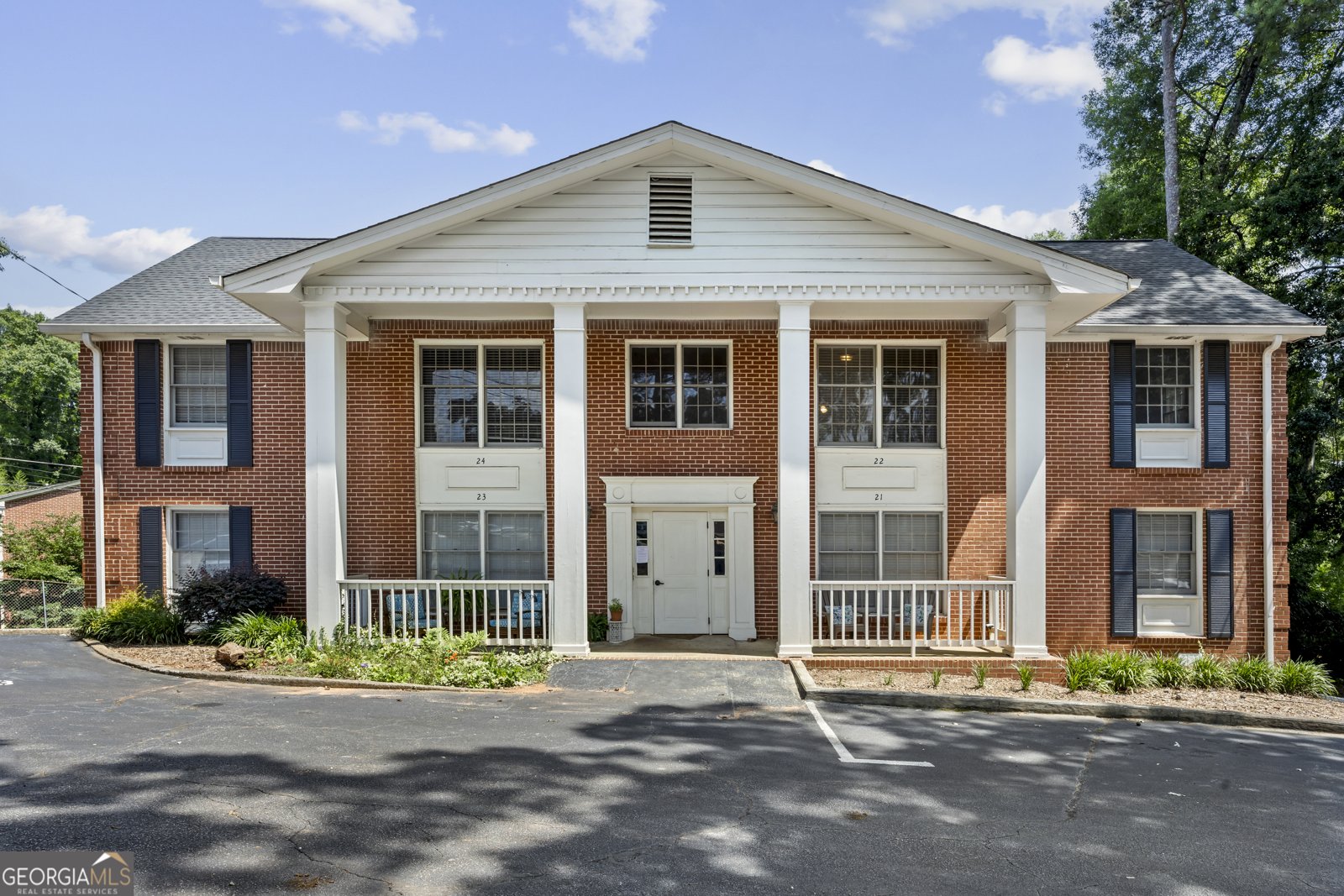 135 E Hill St Decatur - 2